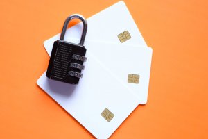 PCI DSSとは？　定義や認証取得の方法、準拠が必要な事業者を解説