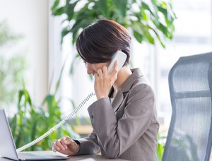 士業向け電話代行サービスおすすめ11選！　弁護士・税理士・司法書士など業種別に徹底比較