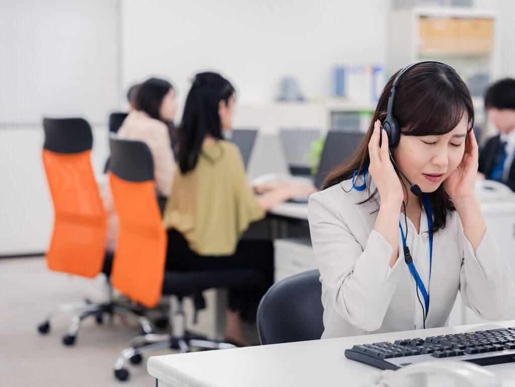 ネットショップ・ECで電話応対が負担になりやすい理由